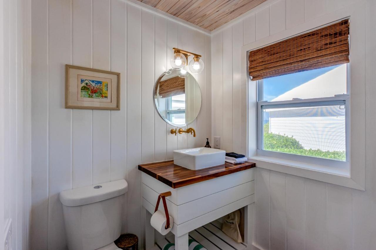 Elbow Reef Hotel Hope Town Buitenkant foto