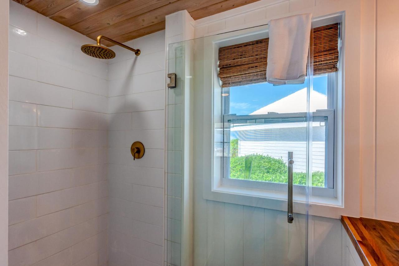 Elbow Reef Hotel Hope Town Buitenkant foto