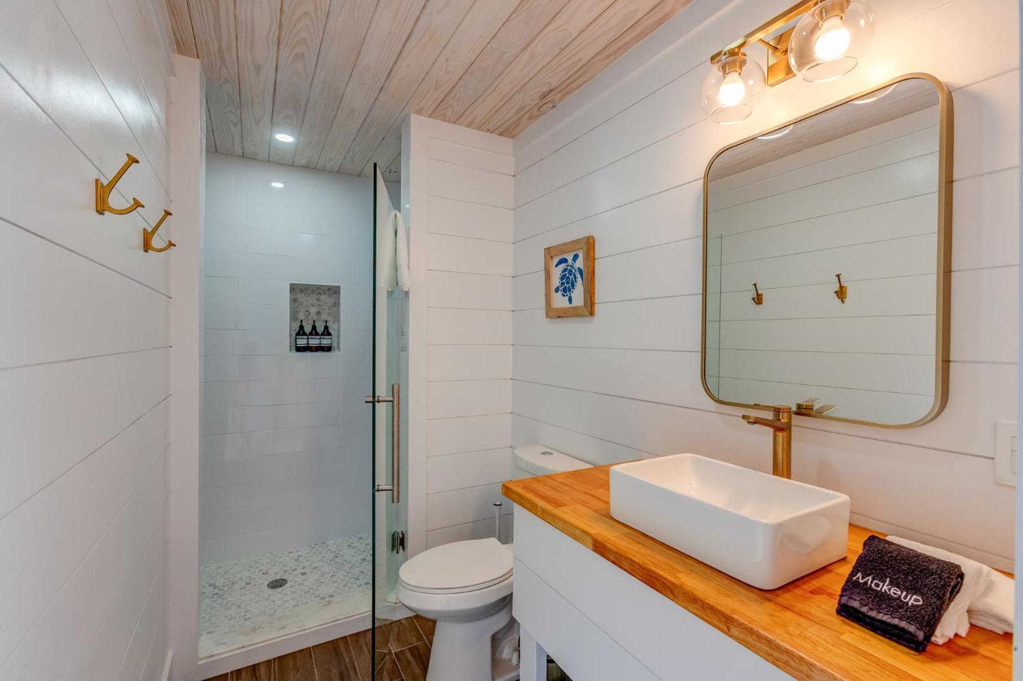 Elbow Reef Hotel Hope Town Buitenkant foto